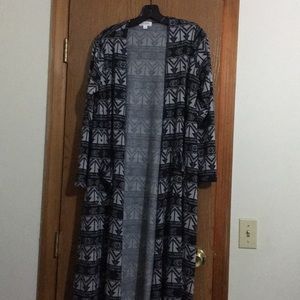 Lularoe medium Sarah